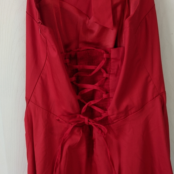 Red halter, dress lace up back, ties at waist - Picture 5 of 6